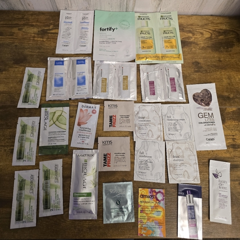 Large Sample Lot Of 29 Great Mix Of Different Samples